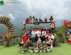 Magnificent Glass bridge - Sapa Muslim Tour 1 day