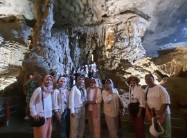 Muslim Halong Bay Daily Trip : 4 hours on the cruise
