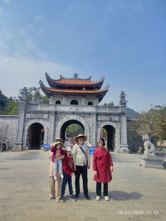 Muslim Tour Hanoi - Halong - Trang An