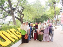 Hanoi Muslim Shopping 