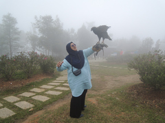 Ms. Afifah and friends visit Da lat